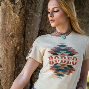 T-shirt Country Rodeo com Estampa Rodeio